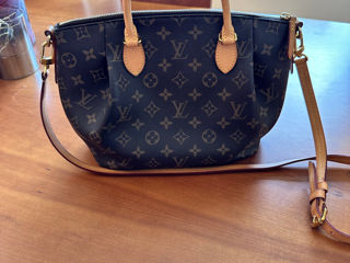 Louis Vuitton foto 8