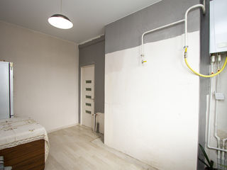 Proprietar! Apartament cu 1 cameră+living+garderobă-50m. foto 4