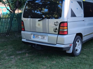 Mercedes Vito foto 2