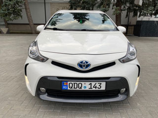 Toyota Prius + foto 2