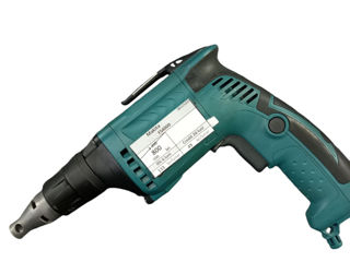 Makita  FS4000 800 lei