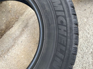 Michelin 235/65 r16c foto 8