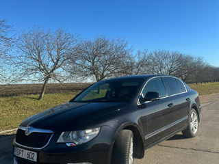 Skoda Superb foto 3