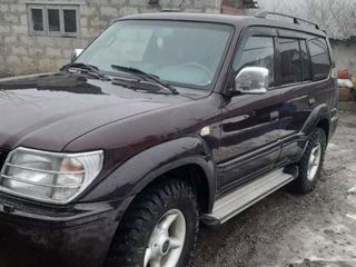 Toyota Land Cruiser foto 4