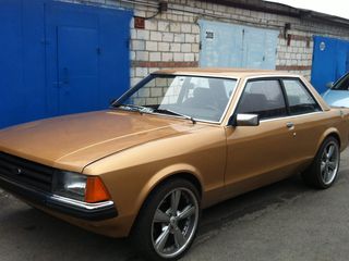 Ford Granada foto 2