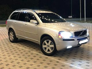 Volvo XC90 foto 2