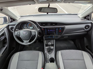 Toyota Auris foto 10