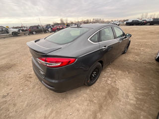 Ford Fusion foto 3