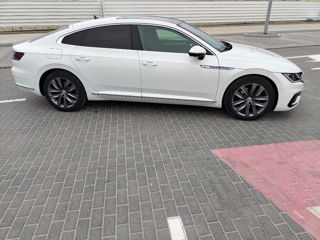 Volkswagen Arteon foto 4