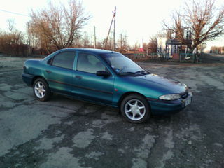 Ford Mondeo foto 5