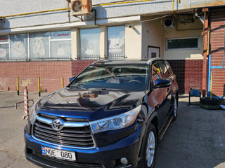 Toyota Highlander foto 2