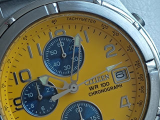 Citizen Chronograph Watch  0510-H22951 K Yellow Dial Blue Subdials 38mm Stainless foto 2