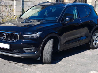 Volvo XC40 foto 1