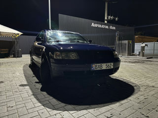 Volkswagen Passat foto 3