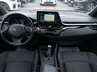 Toyota C-HR foto 6