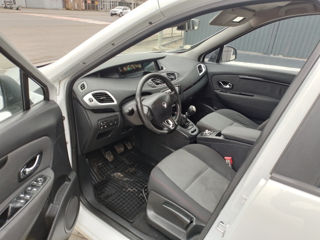 Renault Scenic foto 6