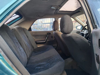 Mazda 323 foto 9