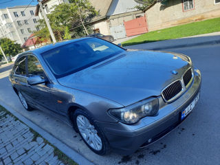 BMW 7 Series foto 3