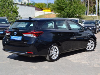 Toyota Auris foto 2