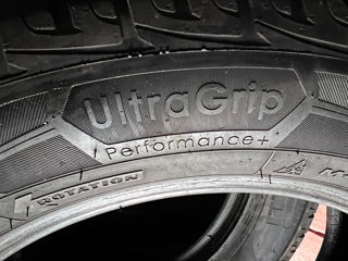 R16 215/60 GoodYear UltraGrip Performance foto 7