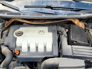 Volkswagen Touran foto 5