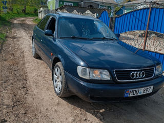 Audi A6 фото 1