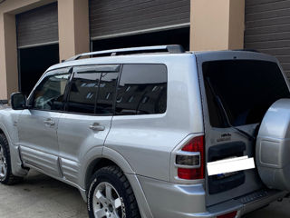 Mitsubishi Montero Sport foto 3