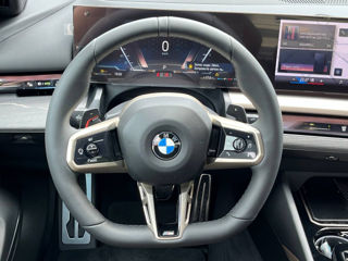 BMW 5 Series foto 10