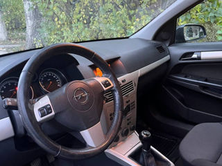 Opel Astra foto 7