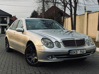 Mercedes E-Class foto 3