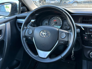 Toyota Corolla foto 12