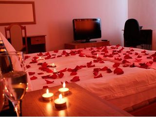 Seara romantica la hotelul Mesogios foto 1