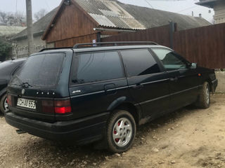 Volkswagen Passat foto 2