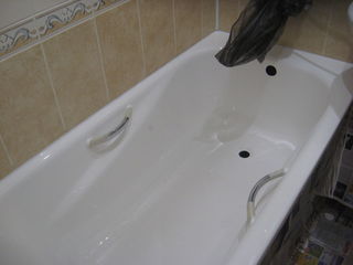 Как восстановить старую чугунную,металлическую или акриловуую ванну с минимальными затратами? foto 5