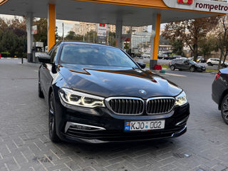 BMW 5 Series foto 1