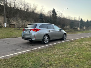 Toyota Auris foto 6