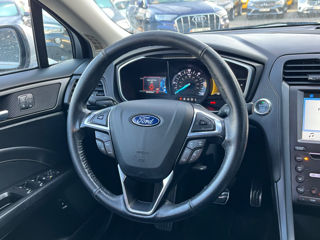 Ford Fusion foto 15