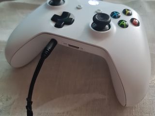 Xbox One S foto 1