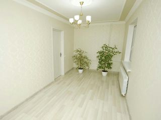 Apartament cu 2 camere reparat calitativ, (propietar)!! foto 4