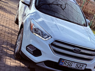 Ford Kuga foto 3