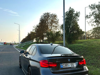 BMW 3 Series foto 3