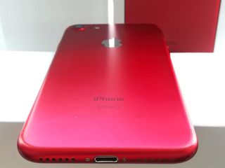 iPhone 7 Red, 256Gb, Rețeaua nu merge! foto 9