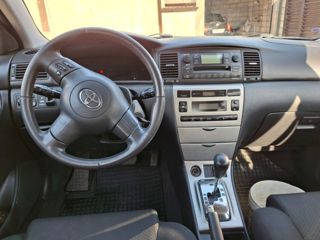 Toyota Corolla foto 4