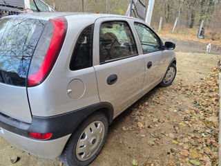 Opel Corsa foto 5