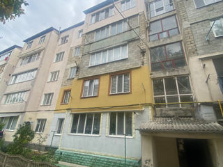 Apartament cu 3 camere, 72 m², Centru, Strășeni foto 1