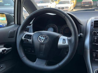 Toyota Auris foto 4