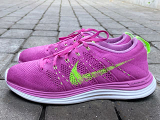 Nike Lunarlon Pink. Размер 40. Оригинал. В отличном состоянии.