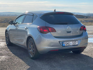 Opel Astra foto 4