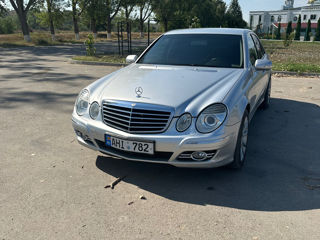 Mercedes E-Class foto 5