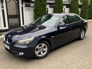 BMW 5 Series foto 3